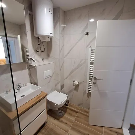 Hotell Ru&ki Apartman- Djina A13 4*